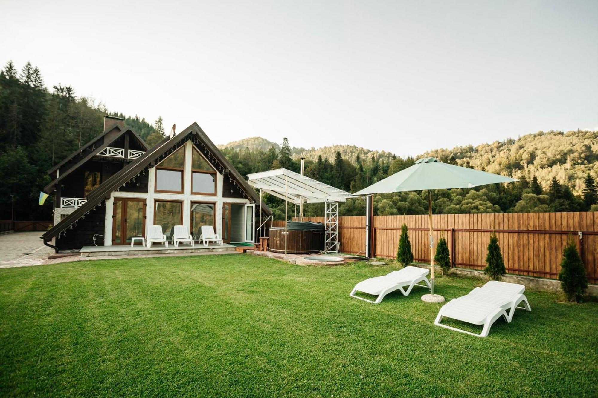 Villa Tukhlay Tukhlya Экстерьер фото
